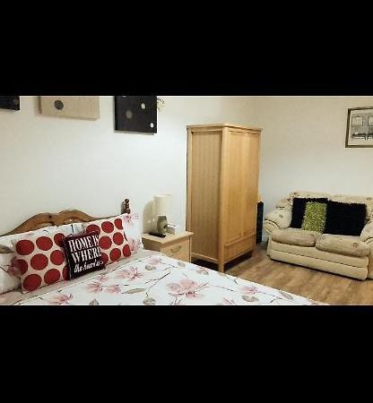 Heart Of Aberdeen City Centre 3 Bedrooms Apartment Экстерьер фото
